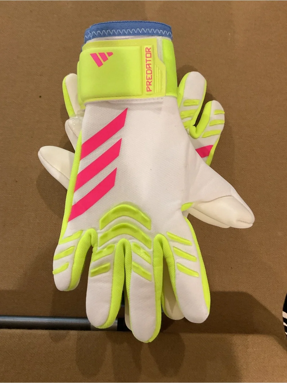 adidas predator goalkeeper